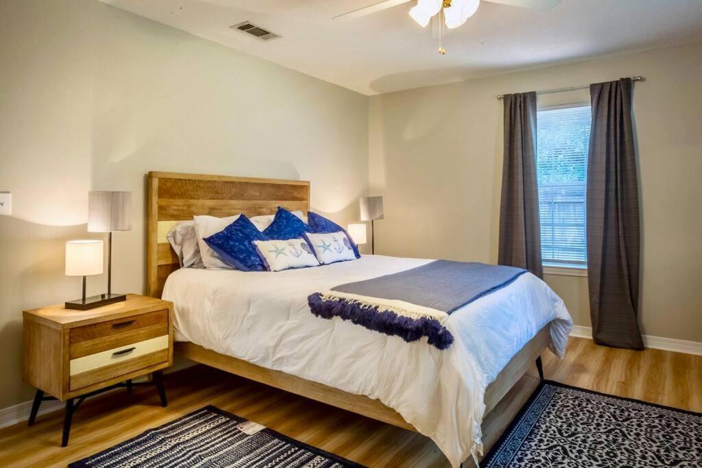 Life'S A Breeze - Updated 3Br 5Min To Pcola Beach Gulf Breeze Luaran gambar