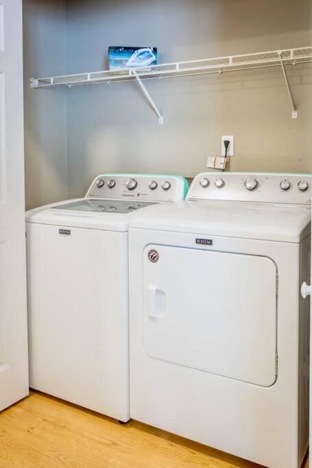 Life'S A Breeze - Updated 3Br 5Min To Pcola Beach Gulf Breeze Luaran gambar